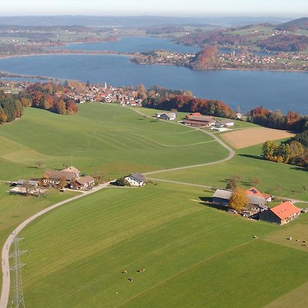 Baby- Und Kinderhof Aicherbauer Villa Seeham Esterno foto